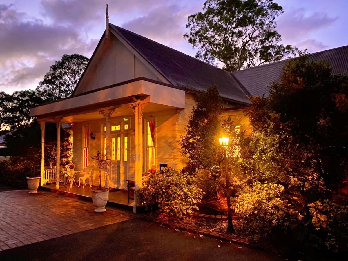ツイン・ウォーターズ ブリ ブリ ハウス リバーサイド リトリート Bed & Breakfast エクステリア 写真