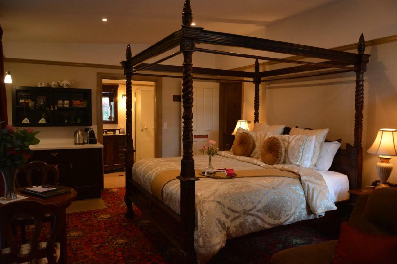 ツイン・ウォーターズ ブリ ブリ ハウス リバーサイド リトリート Bed & Breakfast エクステリア 写真